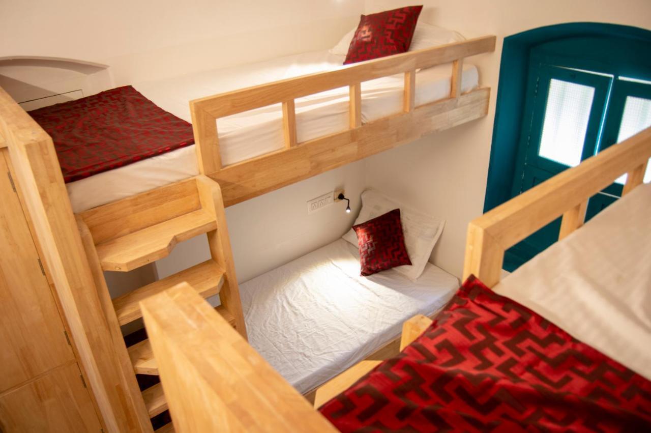 Roambay Hostel Mysore Bagian luar foto